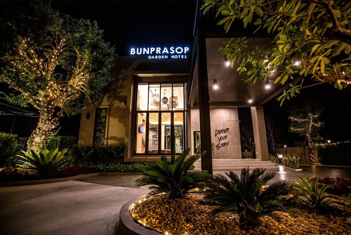 Bunprasop Garden Hotel 나콘시탐마랏 외부 사진