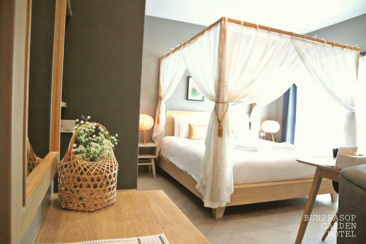 Bunprasop Garden Hotel 나콘시탐마랏 외부 사진